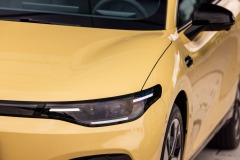 B05StaticYellow2