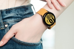 10.-Galaxy-Watch4_Lifestyle_Outbox-Strap3