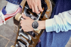 8.-Galaxy-Watch4_Lifestyle_Outbox-Strap1-Copy