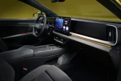DB2026AU00905_medium