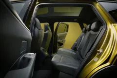 DB2026AU00912_medium