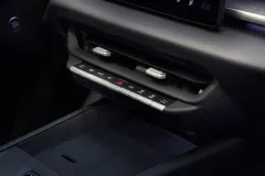 DB2026AU00288_medium