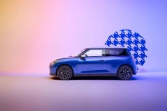 P90518440_lowRes_mini-cooper-se-09-20