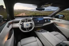 P90646027_highRes_bmw-ix5-60-xdrive-06