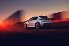 DY04_208-GTI_3-4_REAR