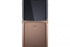 Copy-of-motorola-razr-5G_Basic-Pack-Render_Blush-Gold_Backside-Open