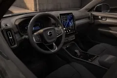 The_New_Volvo_EX40_Interior_Dash