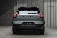 The_New_Volvo_XC40_Studio_Back