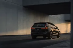 Black_edition_The_New_Volvo_XC60_34Rear