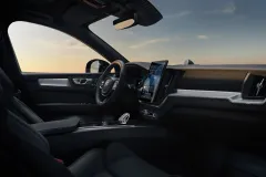 Black_edition_The_New_Volvo_XC60_Dashboard