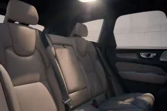 The_New_Volvo_XC60_Backseat