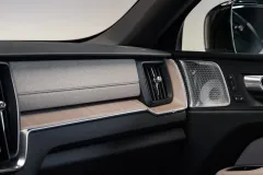 The_New_Volvo_XC60_Studio_Deco
