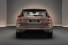 The_New_Volvo_XC60_Studio_Rear