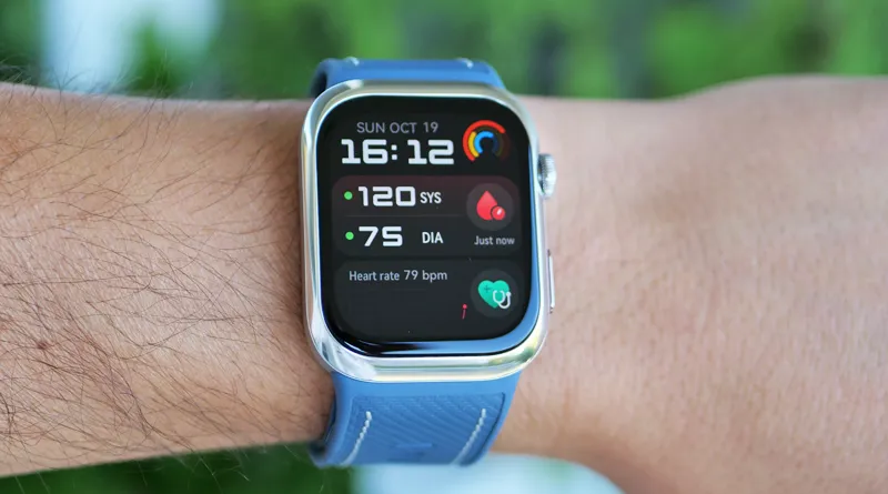 Huawei Watch D2 вече и в нов елегантен син вариант, с полезно софтуерно подобрение