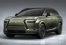 Lexus представи изцяло новия електрически TZ с три реда седалки