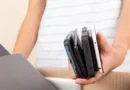 64% от българите използват мобилния си телефон повече от три години 64% от българите използват мобилния си телефон повече от три години