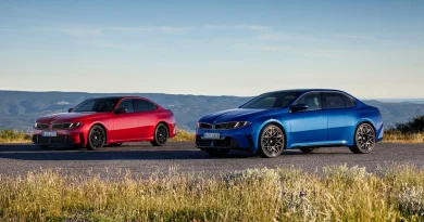 Новото BMW Серия 3: електрически i3 с до 912 км пробег, бензинови версии и Panoramic iDrive