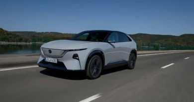 Mazda CX-6e идва в Европа с пробег до 484 км и 200 kW бързо зареждане