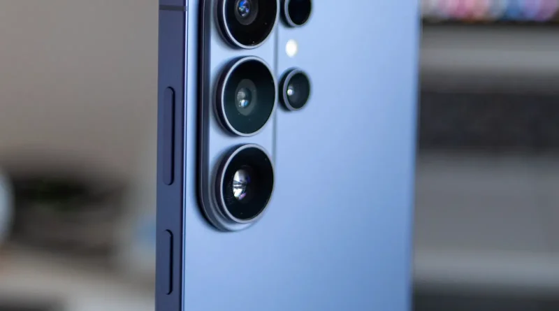 Страничният бутон на смартфоните Samsung може да изпълнява повече функции Страничният бутон на смартфоните Samsung може да изпълнява повече функции